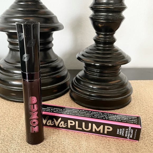 NWT BUXOM VA-VA-Plump Liquid Lipstick-GIMME A HINT - Picture 4 of 5
